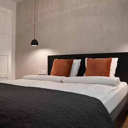 Crown 3 Apartman Szabadka